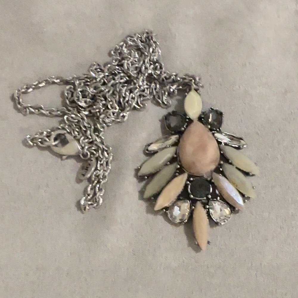 LOFT silver‎ tone  faux stone clear RHINESTONE chunky Pendant Necklace